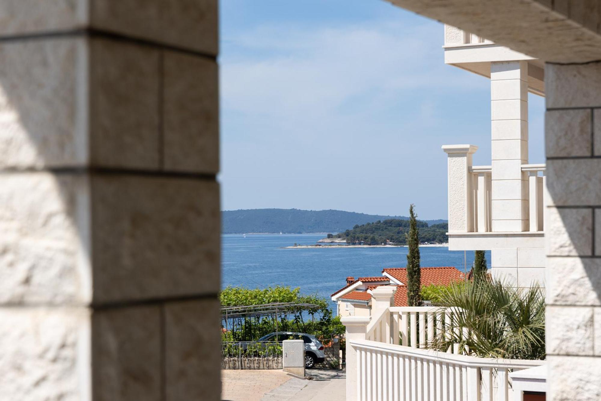 Apartments Wisibada Trogir Zewnętrze zdjęcie