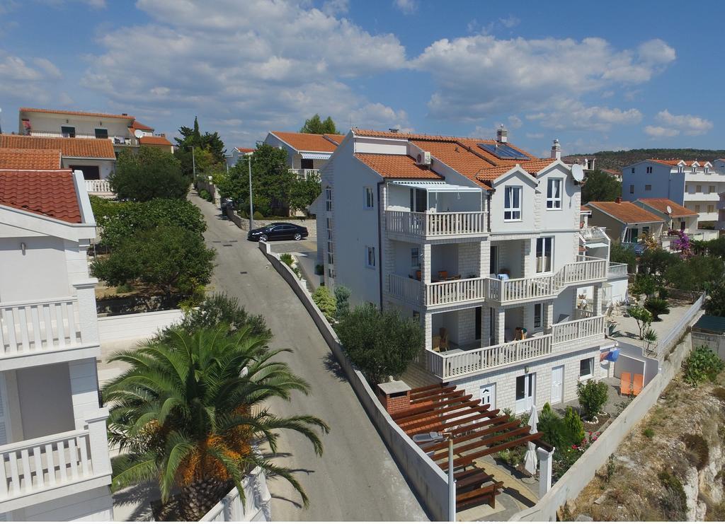 Apartments Wisibada Trogir Zewnętrze zdjęcie